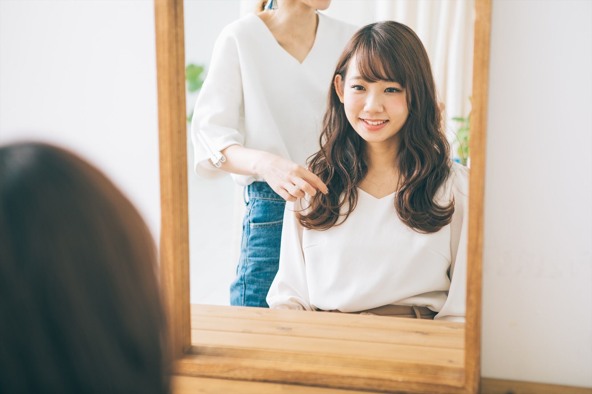 パーマの仕上がり確認